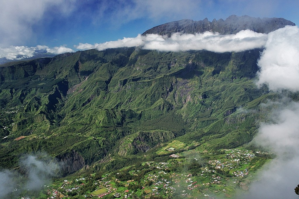 GRR1 Tour du Piton des Neiges - photo 2